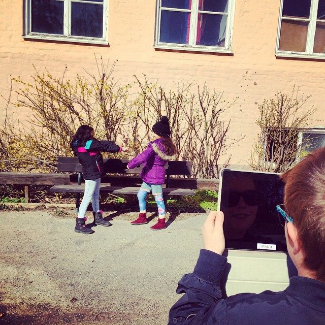 Sagoprojektet är igång! Någonstans på en skola i Botkyrka skapas en berättelse om vänskap och hur viktigt det är att våga säga förlåt.