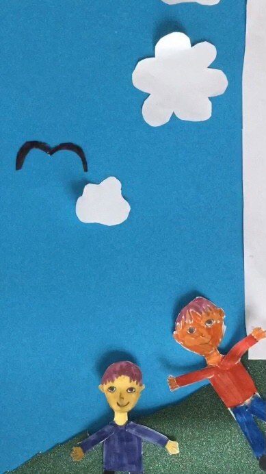 KREATIV SEXUALUNDERVISNING FÖR MELLANSTADIET!

"Skapa-Bra-Känsla" är ett samarbetsprojekt mellan RFSU Stockholm och Fanzingo där sexualundervisning möter filmskapande- i en kunskapande animationsworkshop! Elever får lära sig om kroppen, sex, relationer och normer, och sedan lära ut till andra genom att skapa film om det de tycker är viktigt att berätta.
Projektet håller just nu på att utvecklas för även mellanstadiet med fokus på "pubertet-vad händer i kroppen?" och "ömsesidighet". I februari fick en åk 6 i Stockholm prova på workshopen, en av filmerna som producerades var "Teo får en Deo". Vill din klass också boka workshopen? Går nu att boka för både mellan och högstadiet!

Läs mer om konceptet på vår hemsida (länk finns i vår bio!) eller hör av dig till pedagogik@fanzingo.se